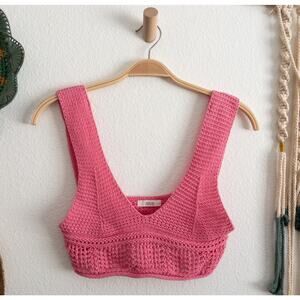 Active USA Crochet Barbie Core Pink Cropped Tank Top Size Medium